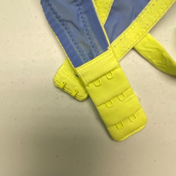 DKNY PERIWINKLE/YELO Demi, 32D. *P1028 - Picture 7 of 7